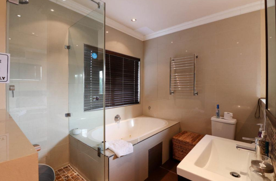 To Let 1 Bedroom Property for Rent in Table View Western Cape